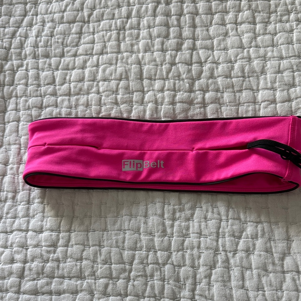 FlipBelt Women's Pink Belt
